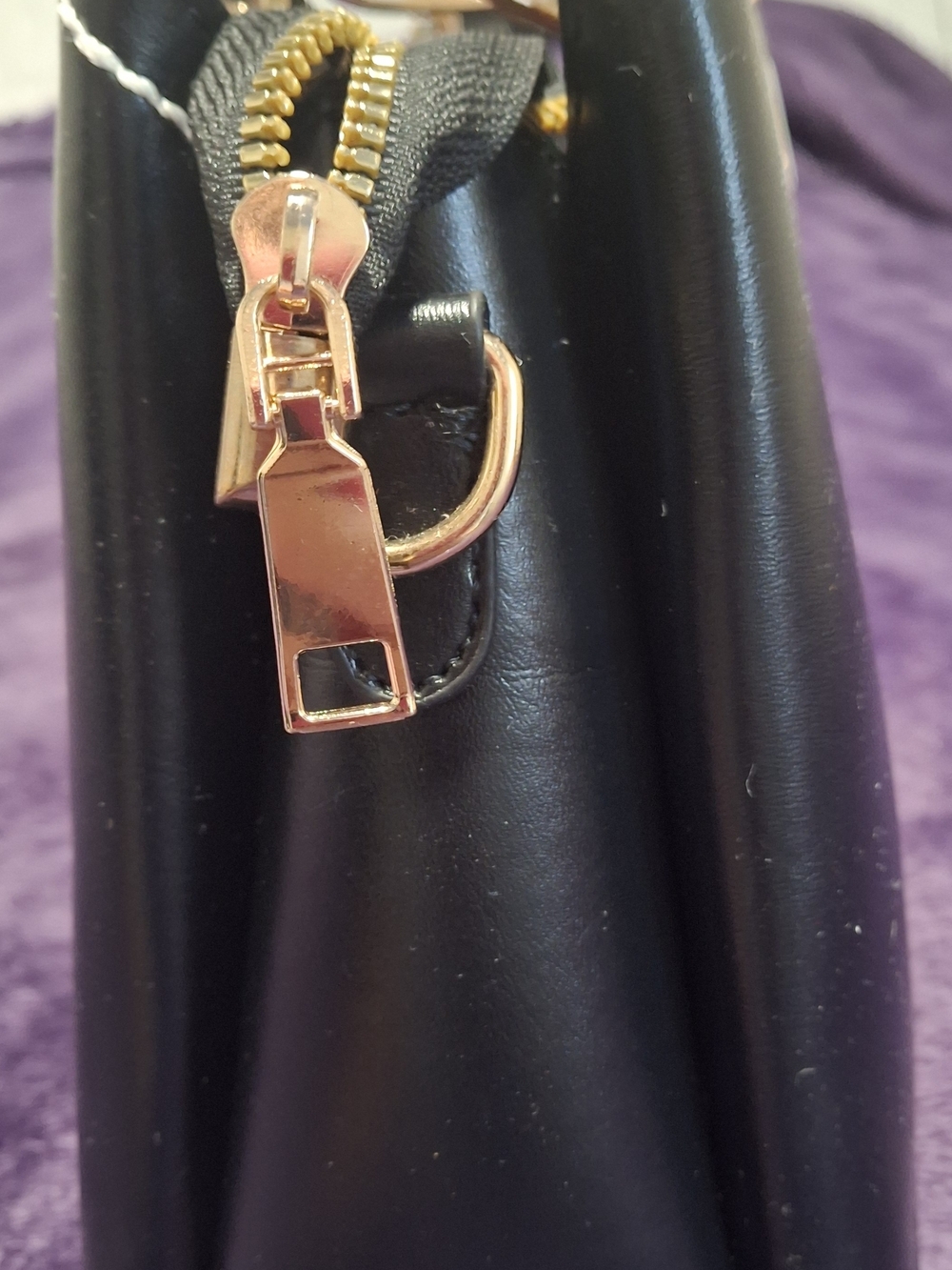 Black Women’s Bag with Stitch Character and Charm - Picture 4 of 9